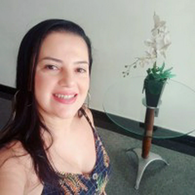 Joana L.